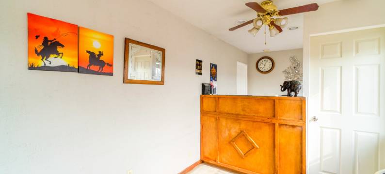 OYO Frederick Us-183预算旅馆(Budget Inn by OYO Frederick Us-183)图片