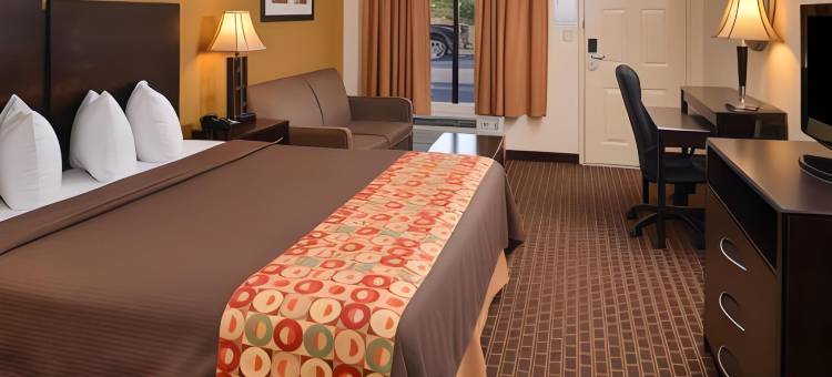 美洲最佳价值酒店图珀洛巴恩斯克罗辛酒店(Americas Best Value Inn Tupelo/Barnes Crossing)图片