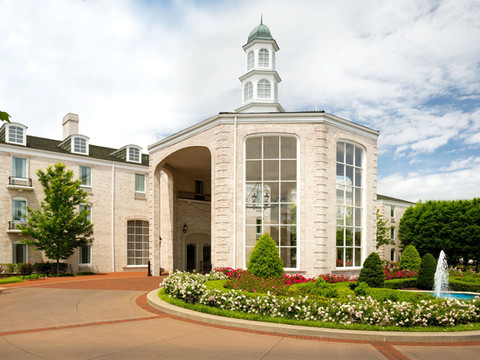 希尔顿夫隆特纳克酒店