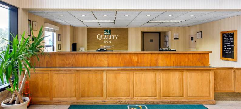 瑟夫赛德美特尔海滩凯艺酒店(Quality Inn Surfside Myrtle Beach)图片