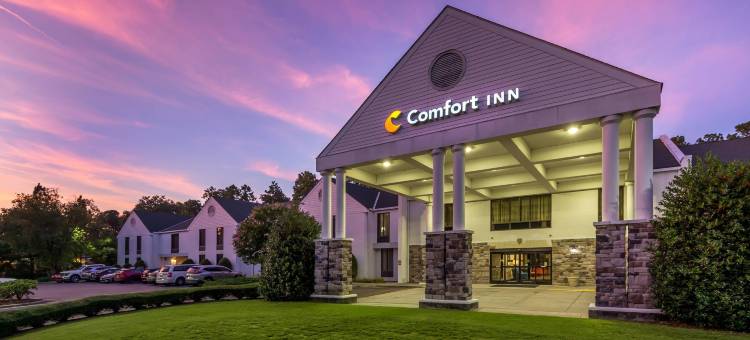 舒适酒店, 松树山 - 南派恩斯(Comfort Inn Pinehurst - Southern Pines)图片