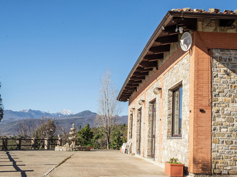 位于波利诺核心地带的农家乐,享有全景视野