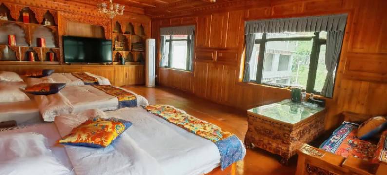 黑水冰彩藏寨图片