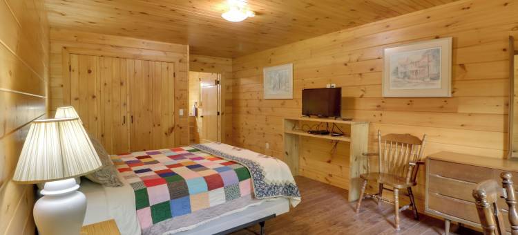 距小河峡谷3英里：风景如画的阿拉巴马小屋(Serene and Secluded Alabama Cabin with Covered Deck!)图片