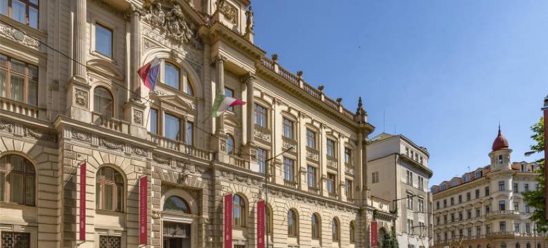 卡罗四世德迪卡酒店-傲途格精选(NH Collection Carlo IV)图片