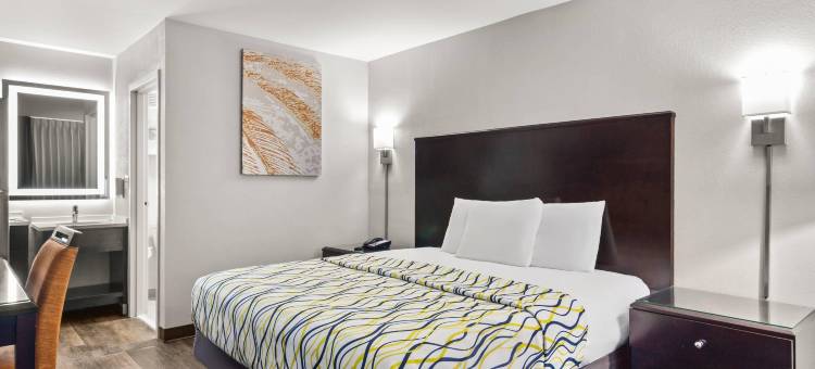 橘园郊区公寓 - 杰克逊维尔靠近海军航空站(Suburban Studios Orange Park - Jacksonville Near Naval Air Station)图片