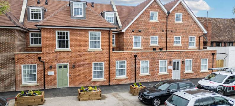 索尔兹伯里怀特哈特美居酒店公寓(Mercure Salisbury White Hart Hotel & Apartments)图片