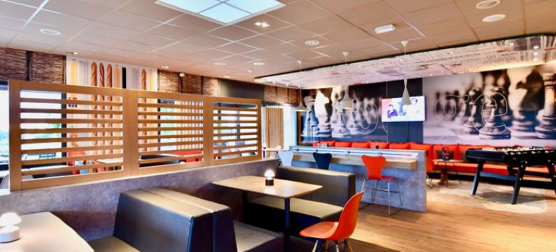 宜必思莱塞比耶酒店(Ibis les Herbiers)图片