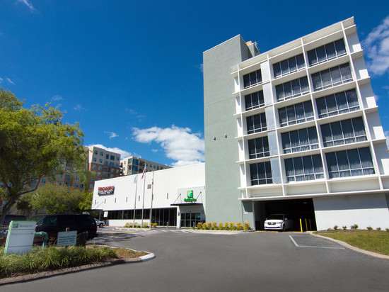 Holiday Inn 盖恩斯维尔大学CTR
