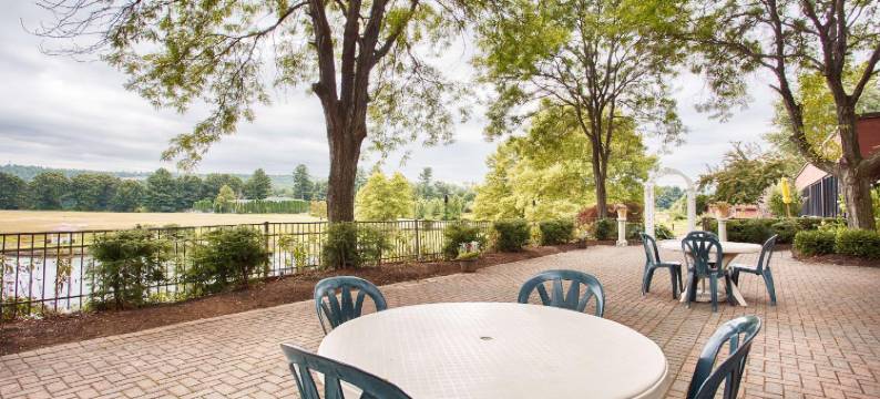 亨茨兰丁贝斯特韦斯特酒店(Best Western Hunts Landing Hotel Matamoras/Milford)图片