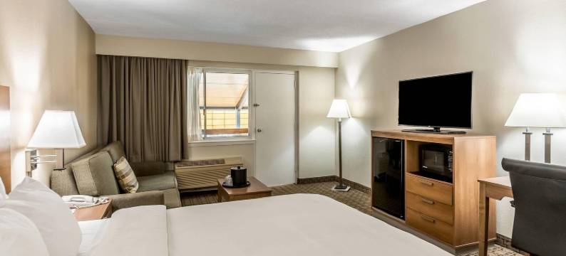 哈珀斯费里查尔斯镇凯隆酒店(Clarion Inn Harpers Ferry-Charles Town)图片