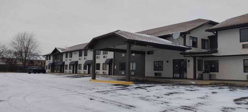 莫里斯速8酒店(Super 8 by Wyndham Morris)图片