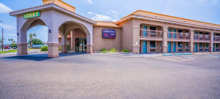 OYO 哈灵根德克萨斯州孤星旅馆及套房(Lone Star Inn & Suites by OYO Harlingen TX)图片