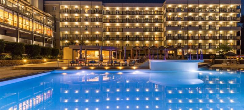 阿瑞提大酒店(Ariti Grand Hotel)图片