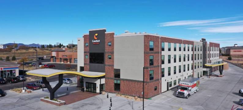 康福套房科罗拉多斯普林斯东-医疗中心区(Comfort Suites Colorado Springs East - Medical Center Area)图片