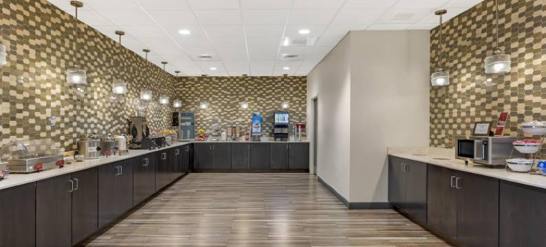 森特拉利亚贝斯特韦斯特优质酒店及套房(Best Western Plus Centralia Hotel  Suites)图片