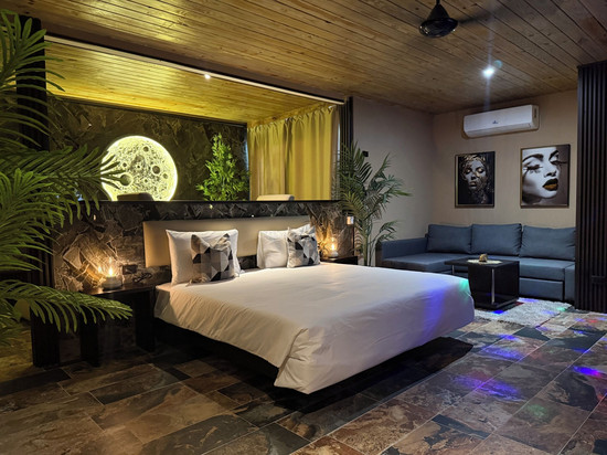 索苏亚旅馆酒店