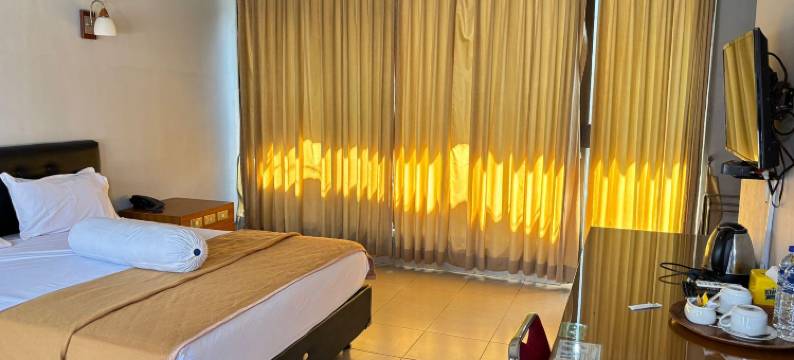 欧瓦布恩小屋(Hotel Owabong Purbalingga)图片