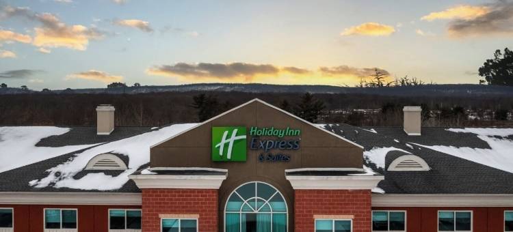 智选假日套房酒店鼓黑泽尔顿(I - 80)(Holiday Inn Express & Suites DRUMS-HAZLETON (I-80) by IHG)图片