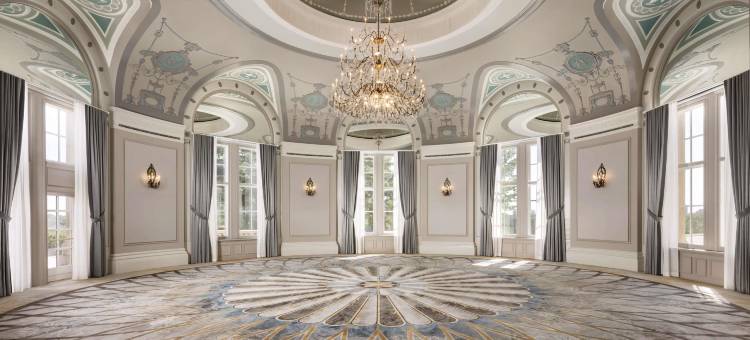 费尔蒙麦克唐纳酒店(Fairmont Hotel Macdonald)图片
