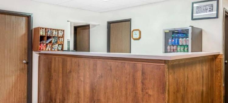 马歇尔速8酒店(Super 8 by Wyndham Marshall)图片