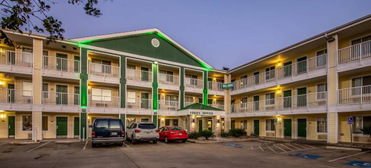 奥斯汀霍姆汤公寓(HomeTowne Studios Austin)图片