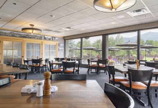 Holiday Inn STEAMBOAT SPRINGS by IHG Hotel Overview