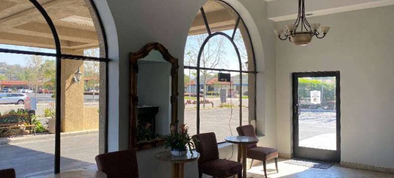 加州,6号汽车旅馆阿纳海姆山丘(Motel 6 Anaheim Hills, CA)图片