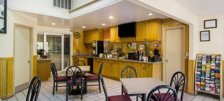 达里恩美洲佳价旅馆(Americas Best Value Inn Darien)图片