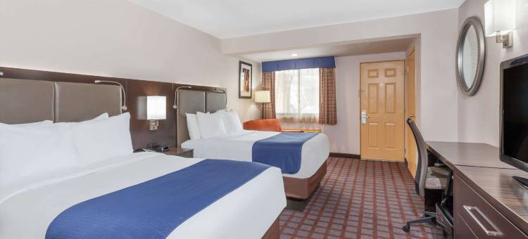 伍德伯里长岛戴斯酒店(Days Inn by Wyndham Woodbury Long Island)图片