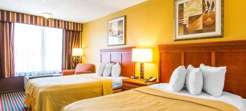 戴尔斯堡I-155凯艺酒店(Quality Inn Dyersburg I-155)图片