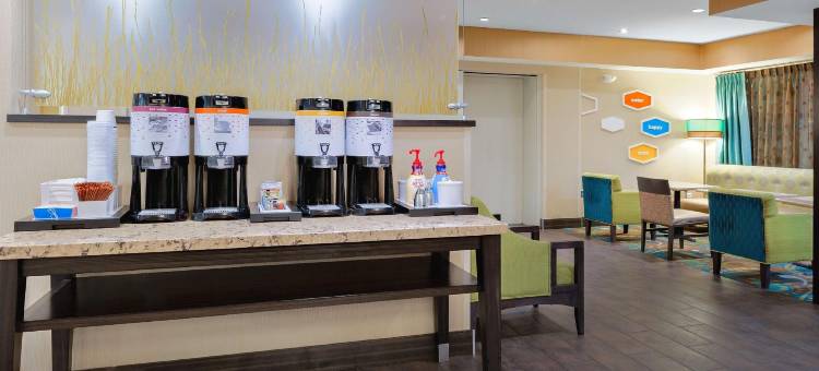 贝克斯菲尔德中心希尔顿 Spark 酒店(Spark by Hilton Bakersfield Central)图片