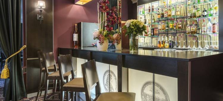凡尔赛酒店(凡尔赛宫入口旁，距巴黎市区火车车程30分钟)(Hôtel le Versailles)图片