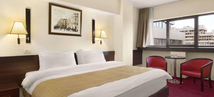 雅西市中心温德姆华美达酒店(Ramada by Wyndham Iasi City Centre)图片