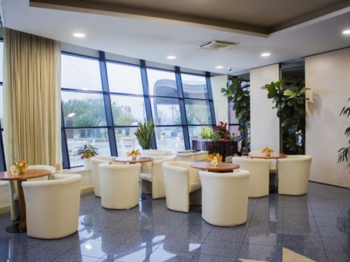 Edra Palace Hotel & Ristorante Over view