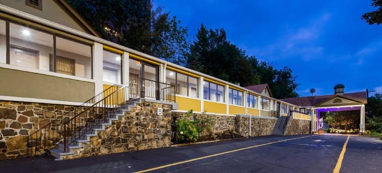 利堡贝斯特韦斯特酒店(Best Western Fort Lee)图片