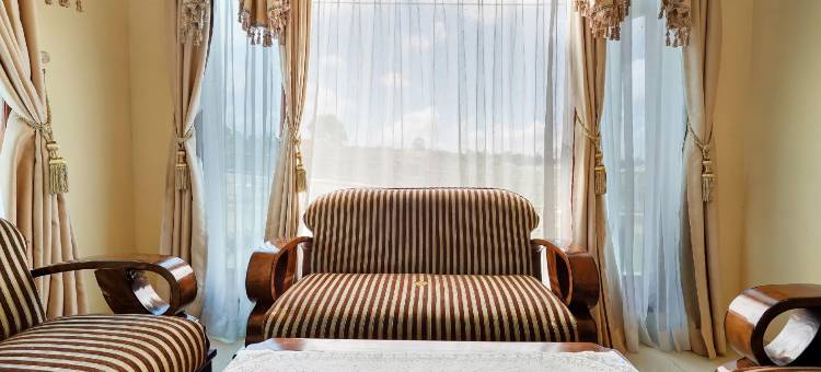 OYO之家91156生态旅游克塔旺吉村大农夫伊斯兰旅馆(OYO Homes 91156 Eco Tourism Big Farmer Desa Kertawangi Syariah)图片