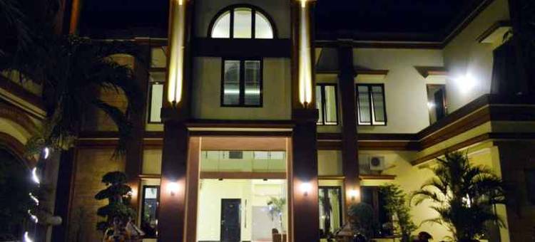 拉蒙加大皇冠酒店(Hotel Grand Mahkota Lamongan)图片