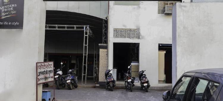 OYO 28071 普拉卡施摄政酒店(OYO 28071 Hotel Prakash Regency)图片