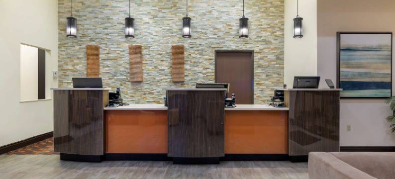 北普拉特贝斯特韦斯特优质套房酒店(Best Western Plus North Platte Inn  Suites)图片