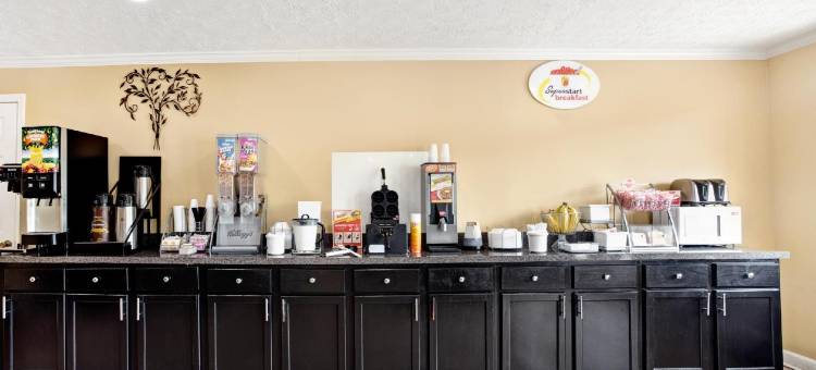 白溪-纳什维尔温德姆速8酒店(Super 8 by Wyndham Whites Creek/ Nashville NW Area)图片