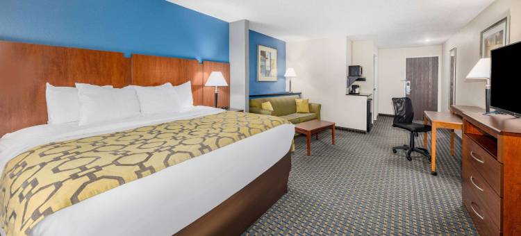 普瑞特呗盟酒店(Baymont by Wyndham Pratt)图片