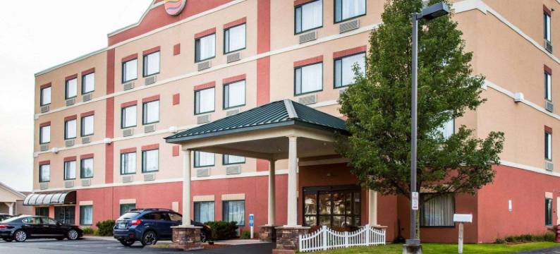 舒适酒店-斯普林菲尔德东温莎市(Comfort Inn East Windsor - Springfield)图片