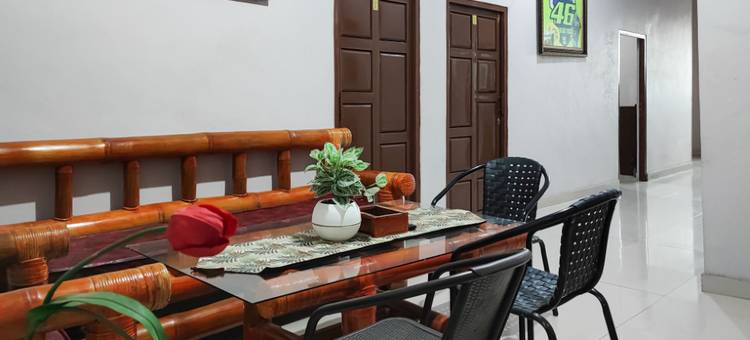 RedDoorz Syariah Near Tugu Macan Kayu Aro图片