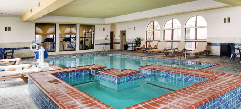 斯托克顿堡舒适套房酒店(Comfort Suites)图片