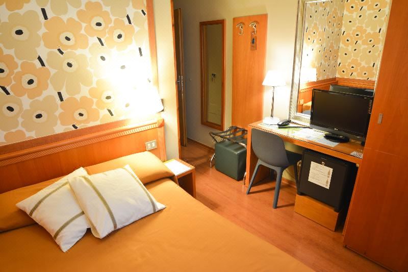 Eco Hotel Milano & BioRiso Restaurant Hotel Overview