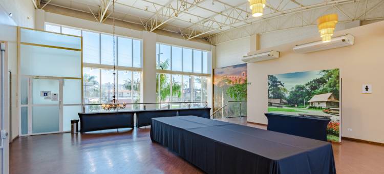 布里斯托尔伊瓜苏酒店(Bristol Portal do Iguaçu Curitiba Aeroporto)图片