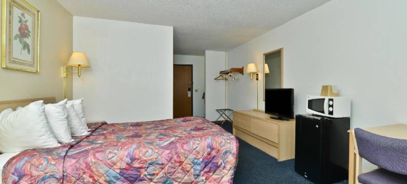 尚佩恩美洲最佳价值酒店(Americas Best Value Inn Champaign)图片