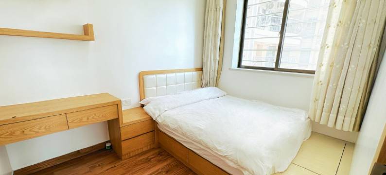 南澳芸海居公寓(隆云路分店)图片