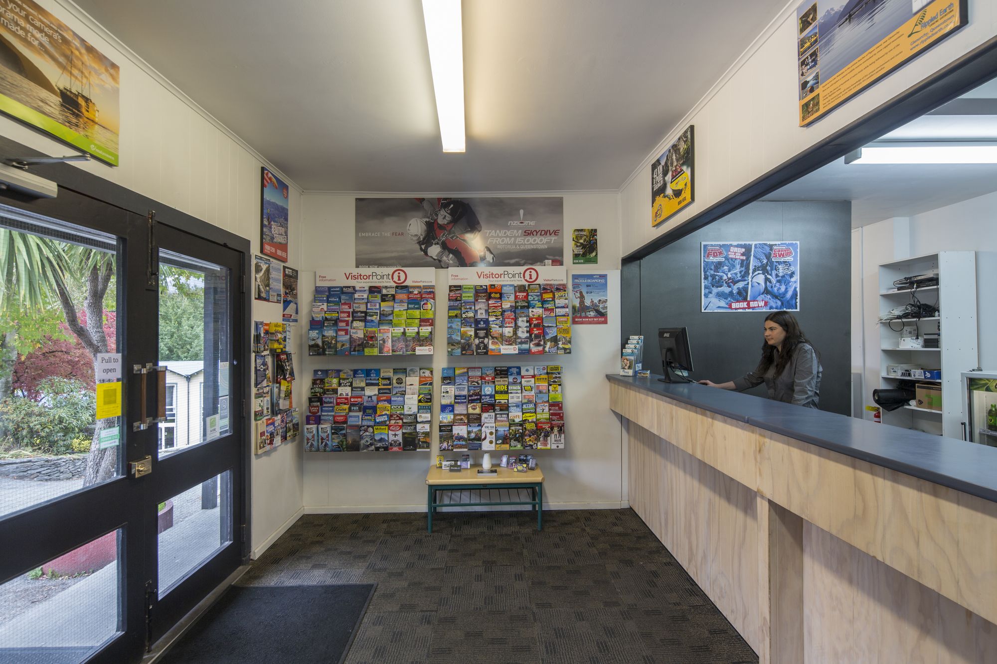 Pinewood QueenstownOver view